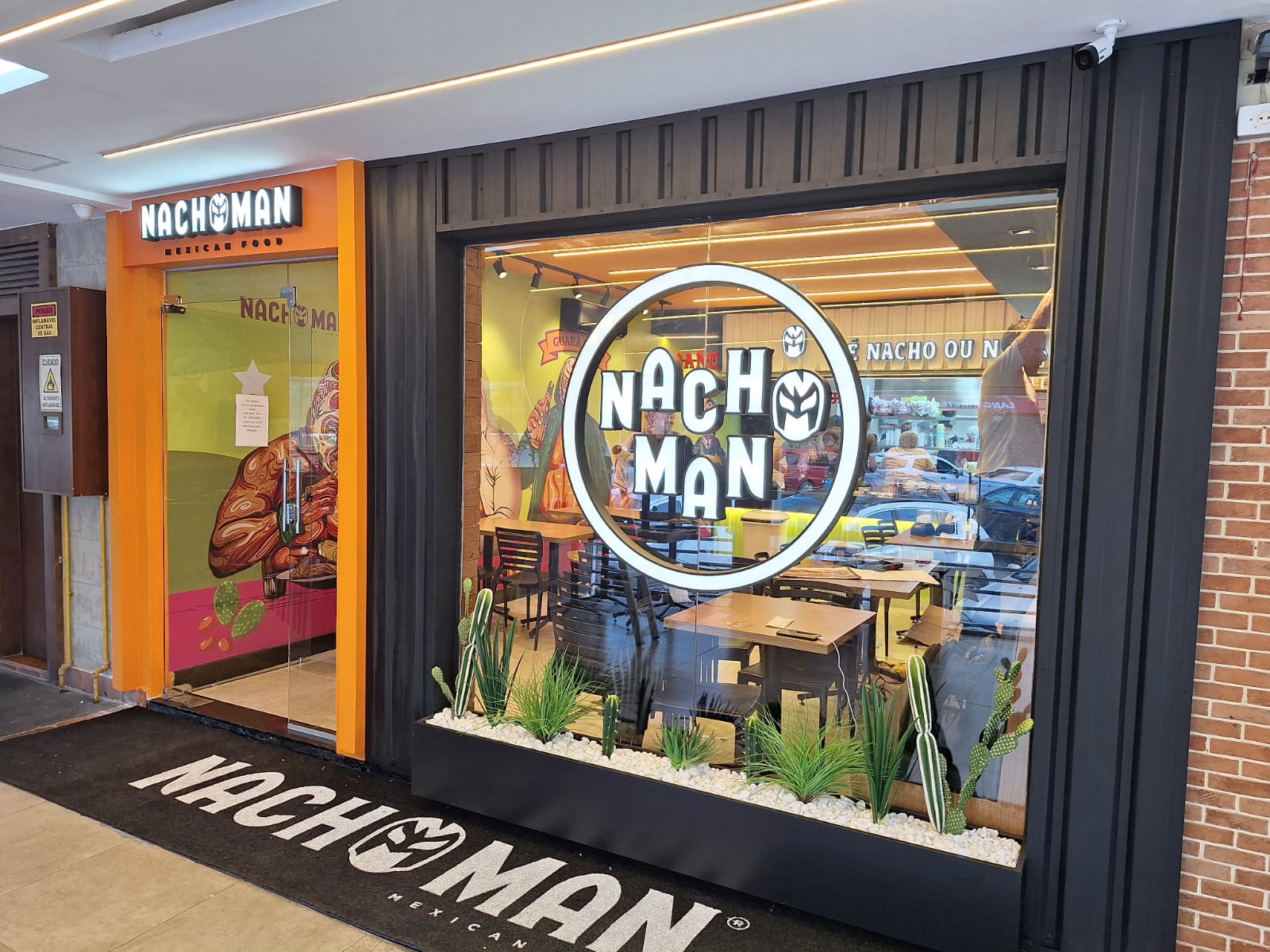 Letreiro Nacho Man